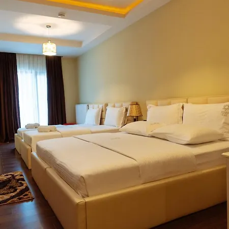 Casta Diva Boutique كورتشي