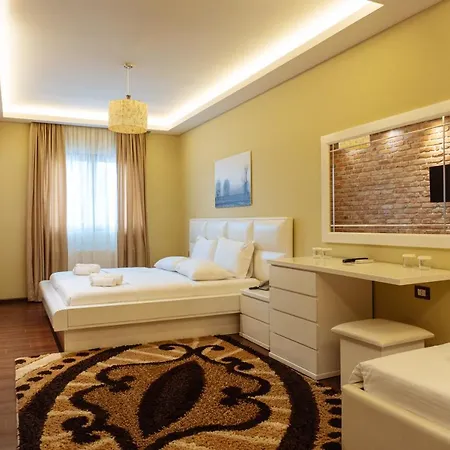 Casta Diva Boutique ホテル 4*