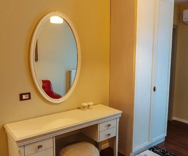 Casta Diva Boutique 4*